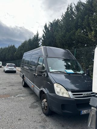 mudanza y limpieza de trasteros escombros etc