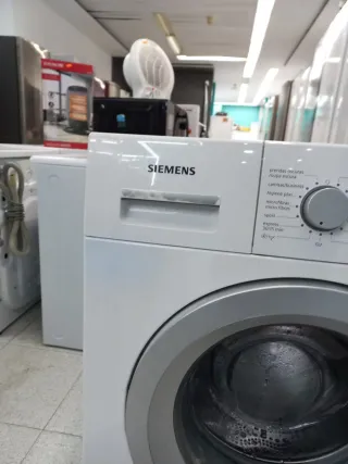 Lavadora marca Siemens a+++ 8,kg RPM.1400