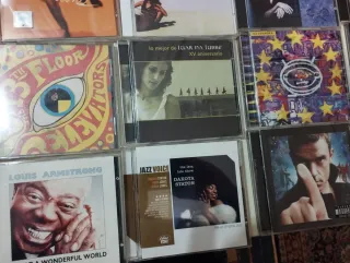 Lote de CDs Música Variada