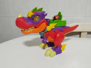 Coche Superthings con Dinosaurio y Sonidos