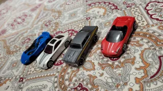 Lote 4 Coches Hot Wheels