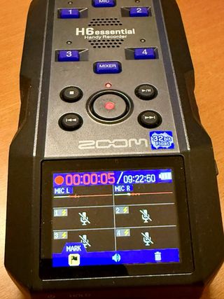 Grabadora Zoom H6 Essential