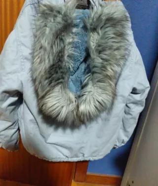 Abrigo Bershka Azul Talla M