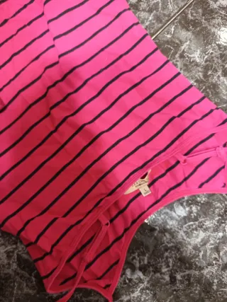 Body de tirantes a rayas