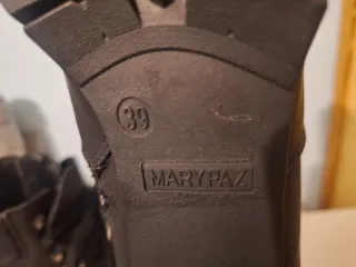 Botines negros Marypaz