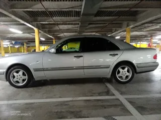 Mercedes-Benz Clase E 1995