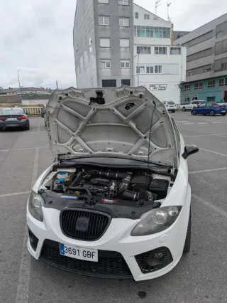 SEAT Leon cupra 2008