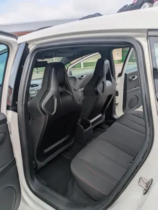 SEAT Leon cupra 2008