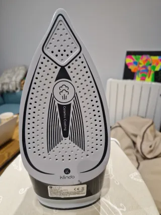 Plancha y mesa de planchar