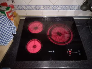 Vitrocerámica Fagor 3 fuegos