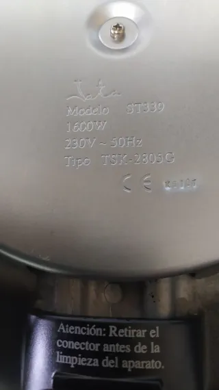 Cazuela Eléctrica con Tapa y Control Jata