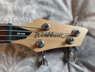 Bajo Washburn Bantam XB400