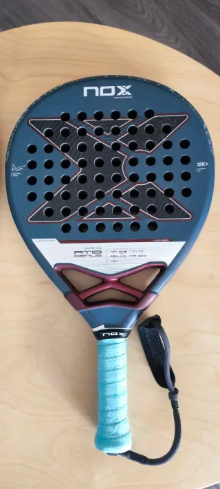 Pala Nox AT10 12k perfecta