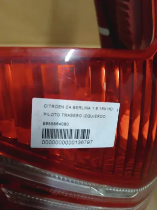 Piloto trasero Citroen C4 con portalmparas