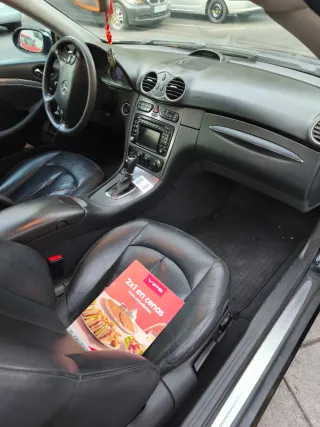 Mercedes-Benz  CLK 2004