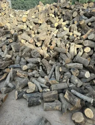 Leña de olivo para chimenea