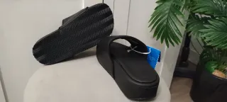 Sandalias Adidas Plataforma Y-3 Negras