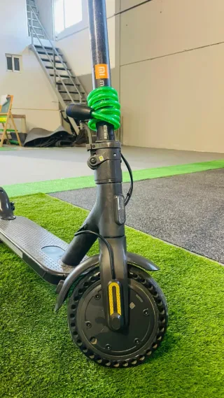 Patinete Eléctrico Xiaomi Mi Essential