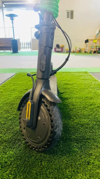 Patinete Eléctrico Xiaomi Mi Essential