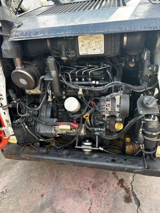 Minicargadora Bobcat S590 2016