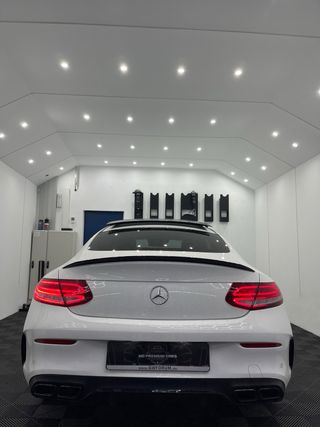 Mercedes-Benz Clase C300 AMG LIBRO EN MERCEDES+245