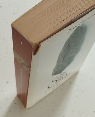 EL CLAN DEL OSO CAVERNARIO, JEAN M. AUEL, EL PAÍS