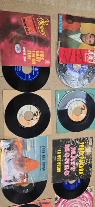 Lote de Vinili Vari Artisti e Generi