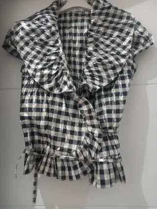 Blusa cuadros blanco y negro