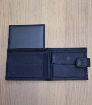 Cartera Tommy Hilfiger Negra