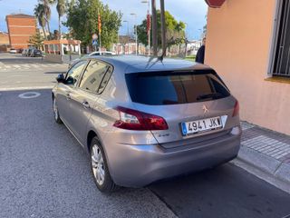 Peugeot 308 2016