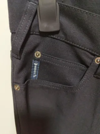 Pantalón Armani Jeans Negro Talla 32