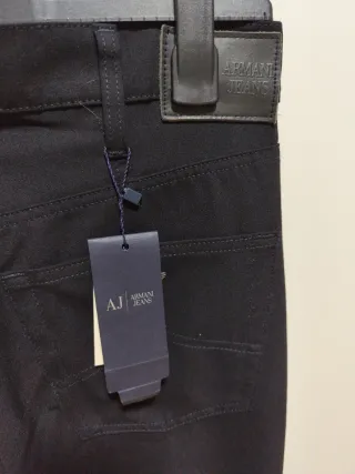 Pantalón Armani Jeans Negro Talla 32