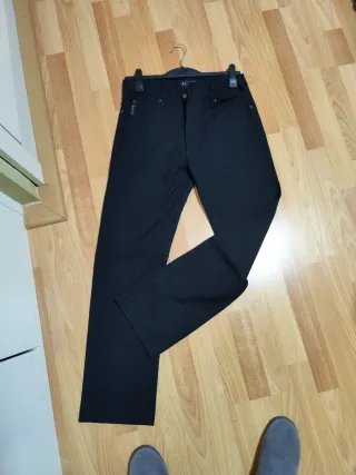 Pantalón Armani Jeans Negro Talla 32