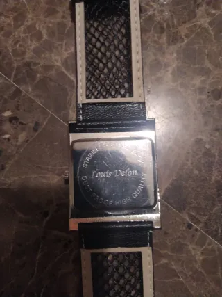 Reloj Louis Delon Negro/Plateado