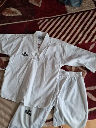 Traje Taekwondo Daedo Blanco