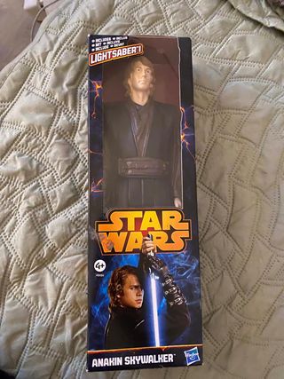 Figura Star Wars Anakin Skywalker con sable