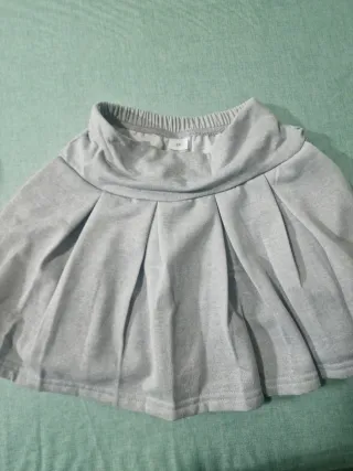 Conjunto Jersey y Falda Niña Gris