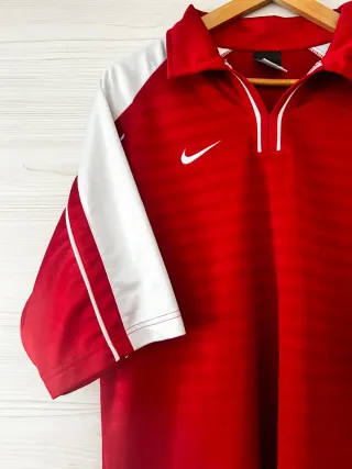 Camiseta Nike template T90 años 2000