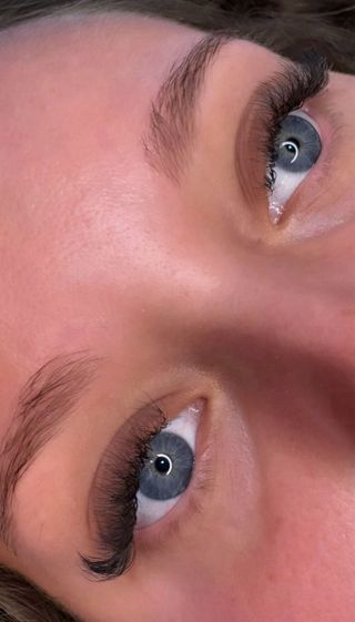 EXTENSIONES DE PESTAÑAS