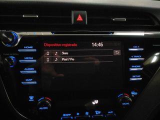 Toyota Camry Hybrid Luxury