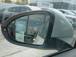 Volkswagen Golf Advance