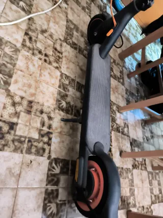 Patinete Eléctrico Xiaomi 4 Go