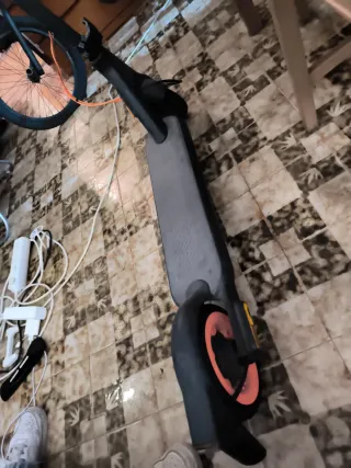 Patinete Eléctrico Xiaomi 4 Go