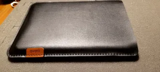 Funda Tablet Cuero Sintético 8.3 Apple