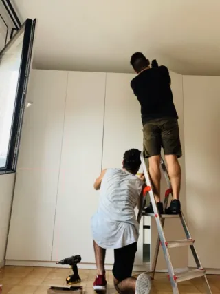 Mueble de madera para montar