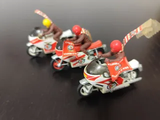 Camioneta e 3 Motas do Benfica ((Lisboa)