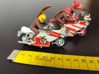 Camioneta e 3 Motas do Benfica ((Lisboa)