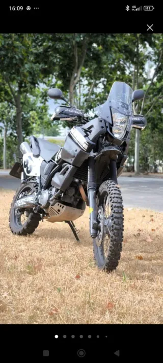 Moto Yamaha Ténéré 660. Tenere 700.