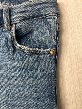 Jeans ZARA per bambina 11-12 anni come nuovi