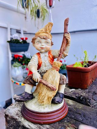 Figura Giuseppe Armani Capodimonte 25cm